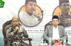 Pesantren Berperan Penting...