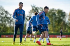 Ronaldo Kembali Berlatih...