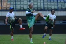 Kerinduan Ciro Alves...