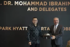 HT Bertemu PM Palestina,...