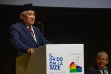 Din Syamsuddin Ajak...