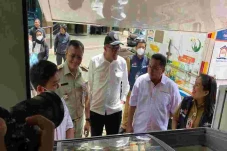 Pemprov DKI Gelar Pasar...