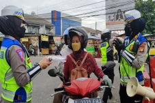 Asyik! Pengendara Patuh...