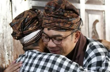 Dukung Pelestarian Kampung...
