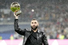 Karim Benzema Pulang...