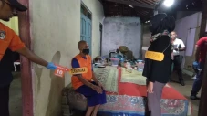 Rekonstruksi Suami Bunuh...