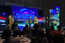 Luncurkan Buku, Ilham...