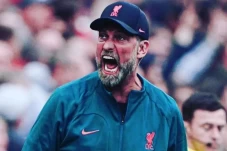 Liverpool vs Leeds United:...