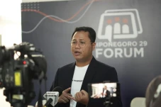 Tragedi Kanjuruhan,...