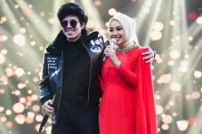Atta Halilintar Sambut...