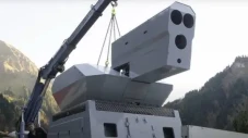 Jerman Tes Senjata Laser...