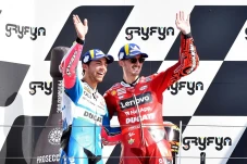Kedatangan Enea Bastianini...