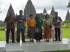 Maknai Hari Sumpah Pemuda,...
