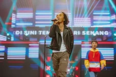 Kolaborasi Slank dan...