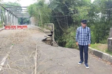 Dikerjakan Selama 4...