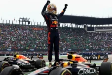 Lewis Hamilton Tak Menghargai,...