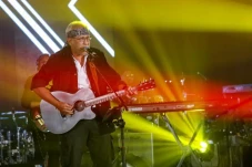 Iwan Fals Serukan Pentingnya...