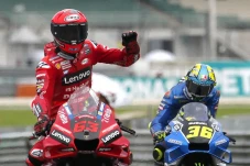 MotoGP Valencia 2022:...