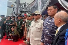 Momen Prabowo dan KSAD...
