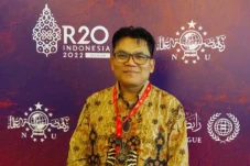 Reformulasi Agama dalam...
