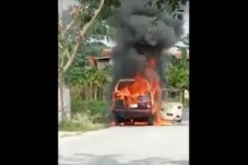 Angkut BBM, Minibus...
