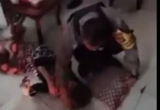 Kisah Pilu Nenek Rina,...