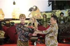Sambut Hari Wayang Nasional,...