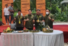 Nara Kupu Jogja Tunjang...