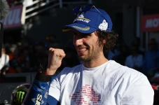 Alex Rins Puas Beri...