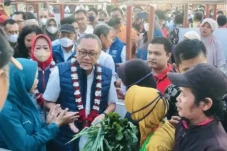 Mendag Zulkifli Kaget...