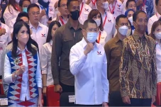 Pantun HT untuk Jokowi...