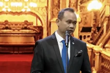 Komedi Cak Lontong Bikin...