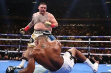 Anthony Joshua Pengin...