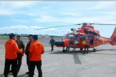 4 Armada Basarnas Tiba...