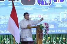 Ingatkan Kalangan Pertahanan...