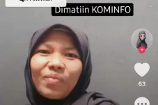 TV Analog Disuntik Mati,...