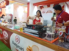 Manfaatkan Pameran Kuliner...