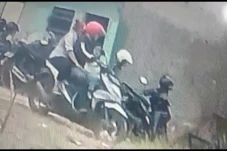 Terekam CCTV, Maling...