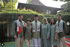 Profil Singkat 4 Anak...