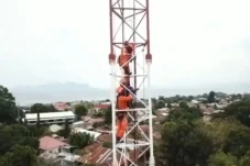 Sikka Gempar! Pria Bawa...