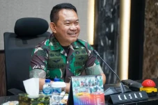 Pimpinan MPR Syarief...