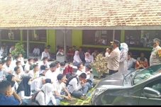 Sejumlah Sekolah di...