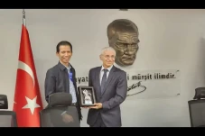 UBSI dan Universitas...