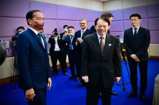 Bertemu Presiden ADB,...