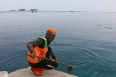 Kurangi Pencemaran Laut,...