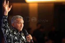 Kisah Amien Rais Gemetar...