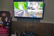 Pasang 9 CCTV, Polsek...