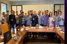 Hary Tanoe Mampir ke...