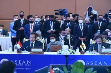 Hadiri KTT Asia Timur,...