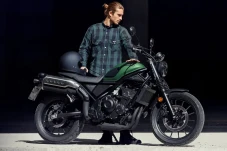 Mirip Rebel 500, DNA...